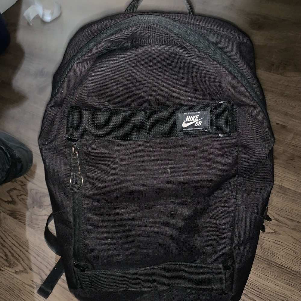 Nike SB Courthouse backpack